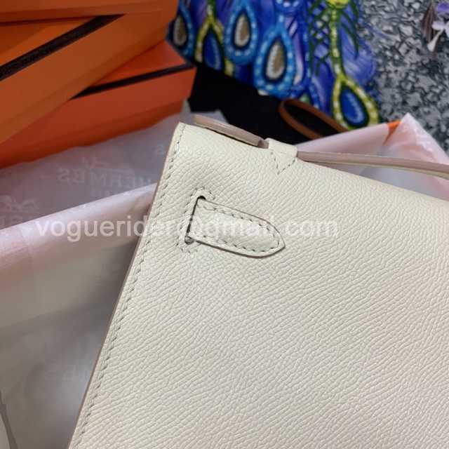 Mini I Epsom 22 Handwork Mini I Epsom 22 Handwork