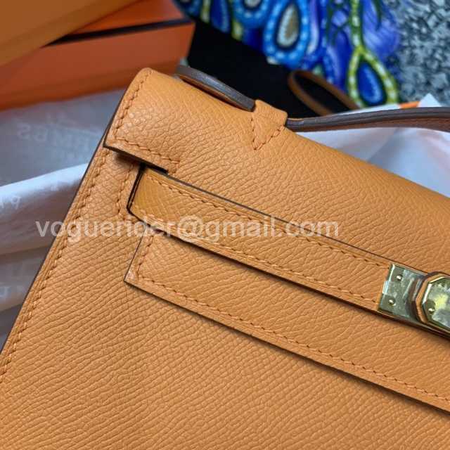 Mini I Epsom 22 Handwork Mini I Epsom 22 Handwork