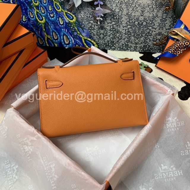 Mini I Epsom 22 Handwork Mini I Epsom 22 Handwork