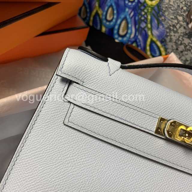 Mini I Epsom 22 Handwork Mini I Epsom 22 Handwork