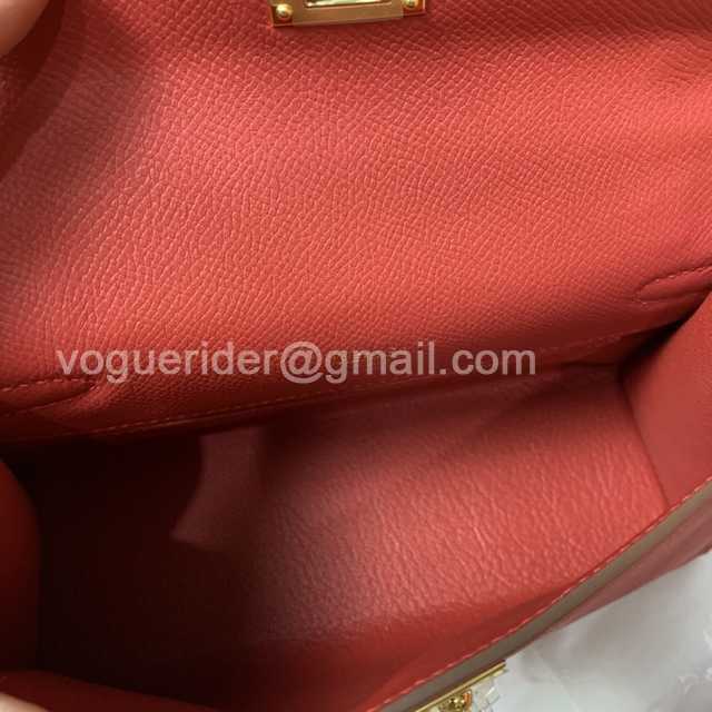 Mini I Epsom 22 Handwork Mini I Epsom 22 Handwork