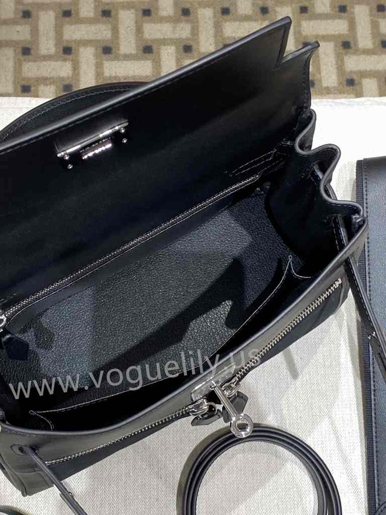 Lakis 28 Swift/Canvas 2024