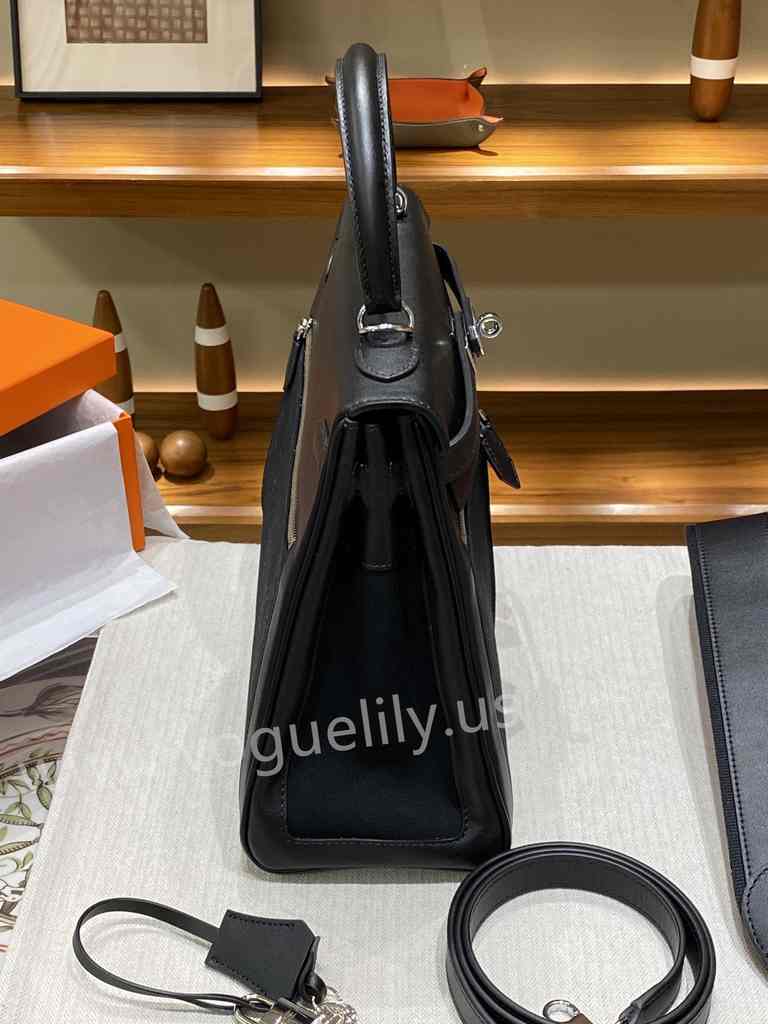 Lakis 32 Swift/Canvas 2024