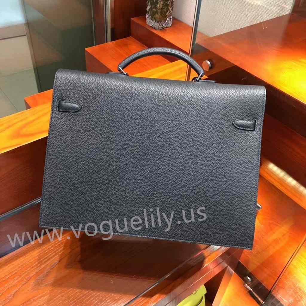 Briefcase Togo 38 code:noir 89 Briefcase Togo 38 code:noir 89