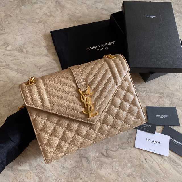 392739 Envelope 24
