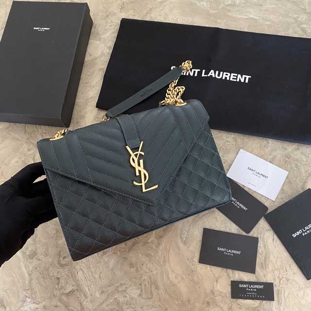 392739 Envelope 24