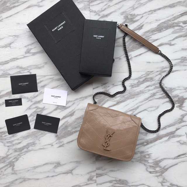 583103 Niki Chain Wallet 19