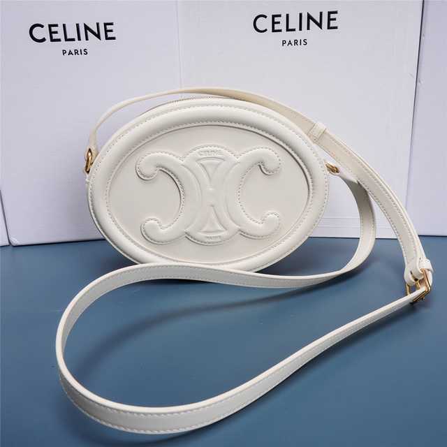 198604 Cuir Triomphe 20