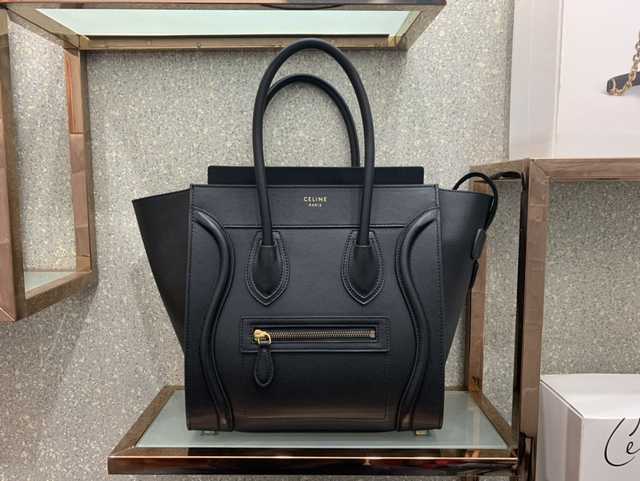 167793 Luggage 26
