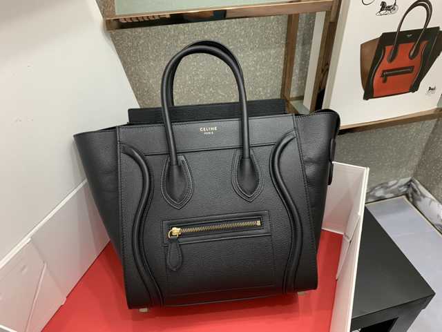167793 Luggage 26