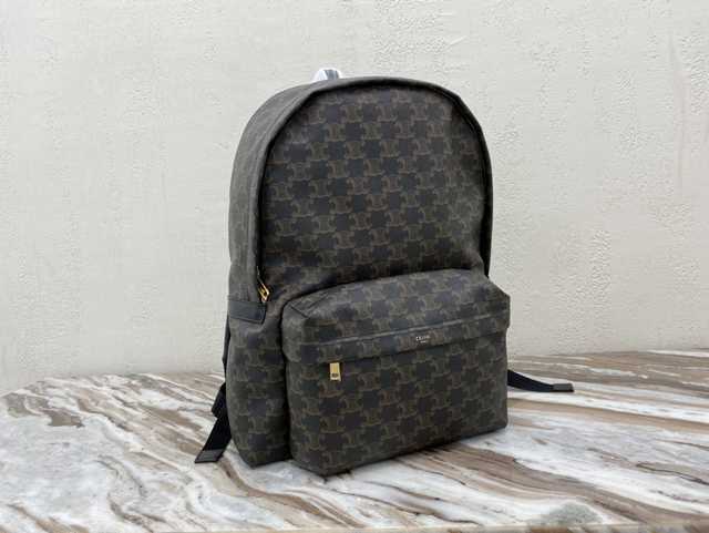 188382 Triomphe Backpack 38