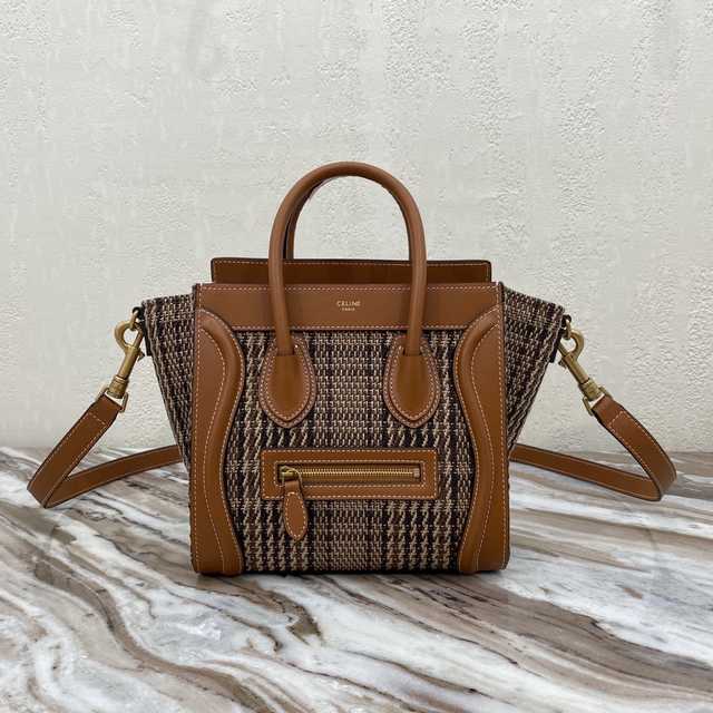 168243 Luggage 20