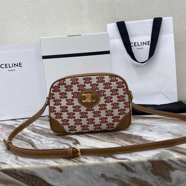193693 Triomphe Camera Bag 23