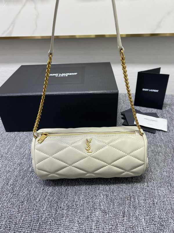 699703 Sade Bag 20