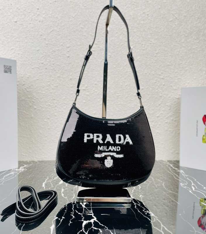1BC169 Prada 22