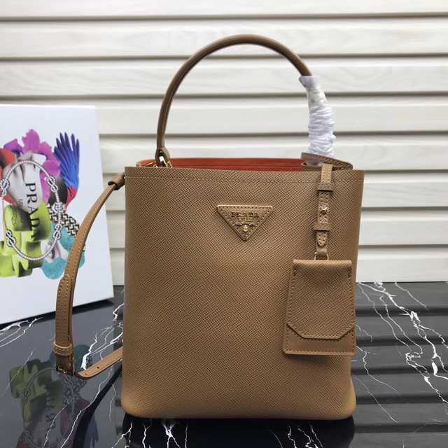 1BA212 Prada 23