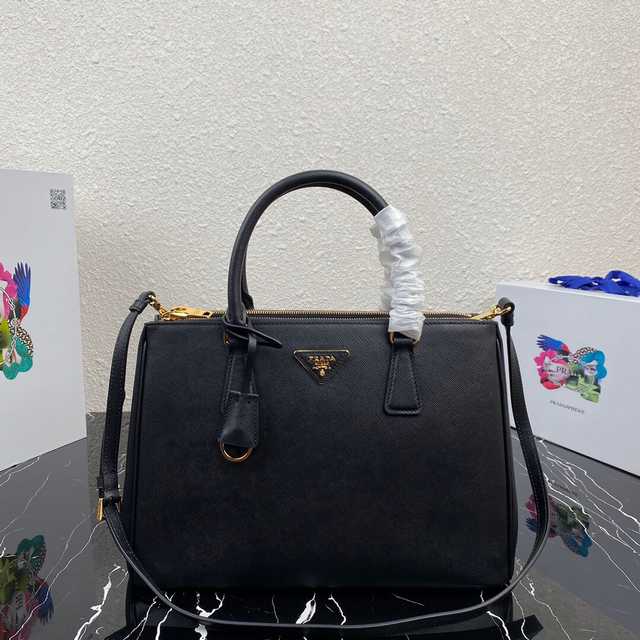 1BA274 Prada 32