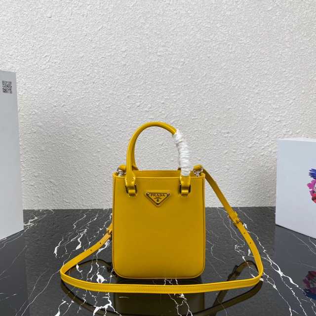 1BA331 Prada 17