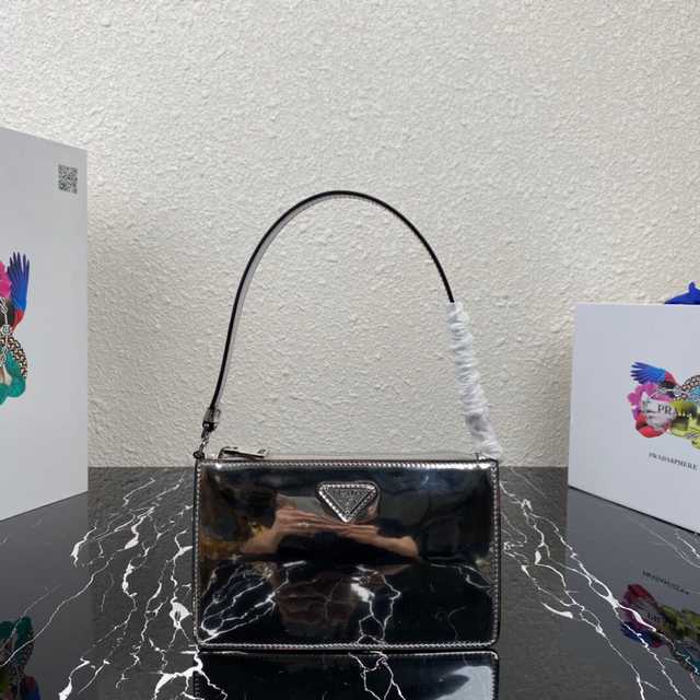 1BC155 Prada 20