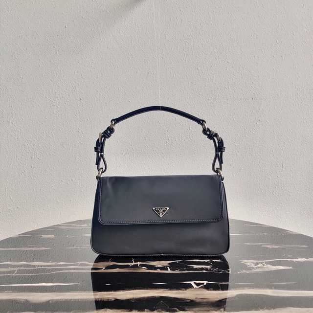 1BD670 Prada 27
