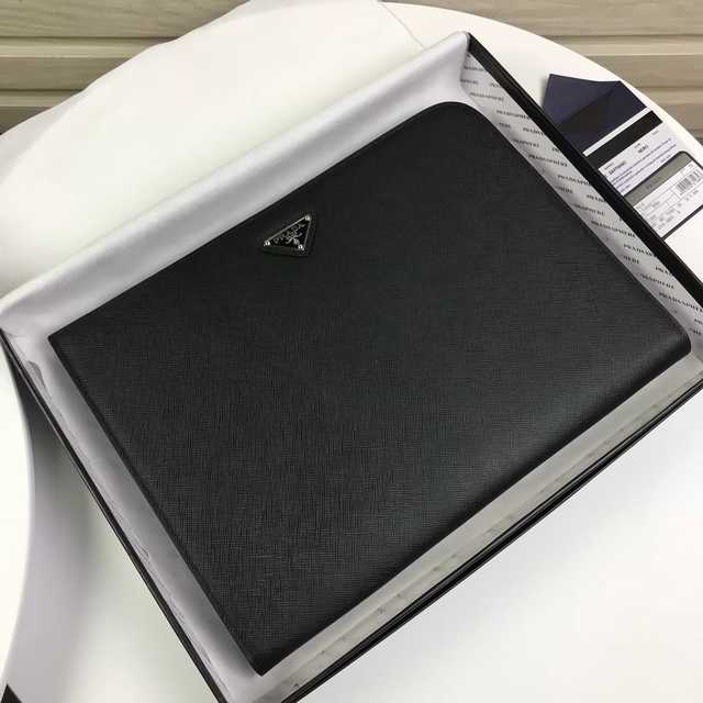 2VN003 Prada 33
