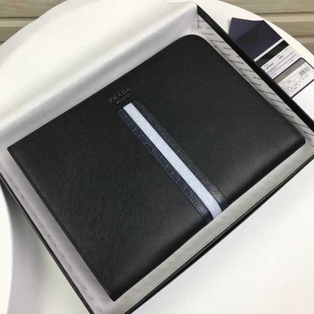 2VN003 Prada 33