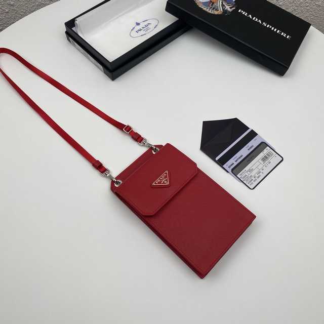 2ZH068 Prada 19