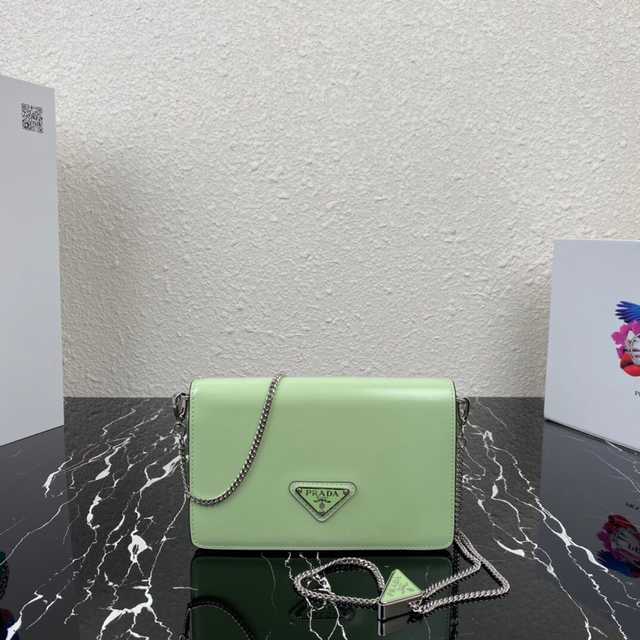 1BD307 Prada 19