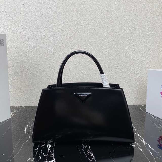 1BA327 Prada 33