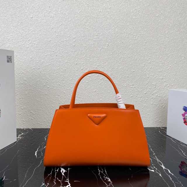 1BA327 Prada 33