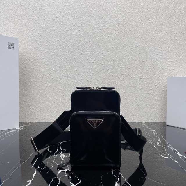 2ZH126 Prada 18