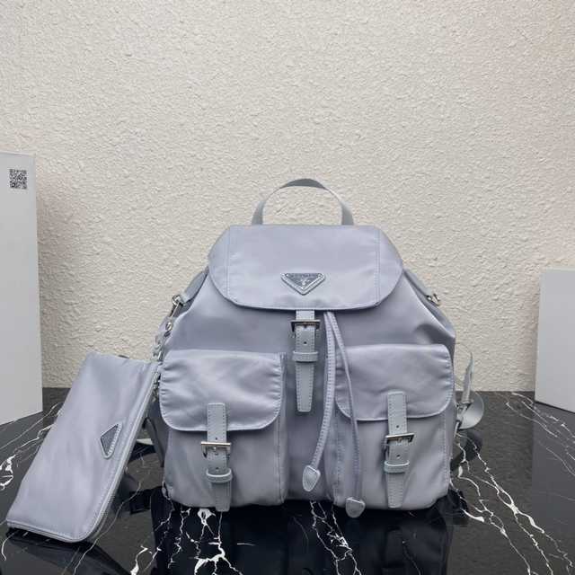1BZ811 Prada 32