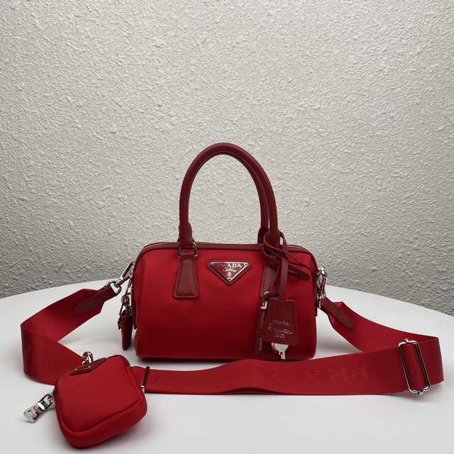 1BB846 Prada 20