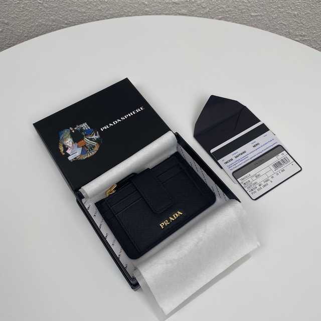 1MC038 Prada 12
