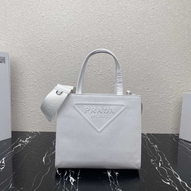 1BG382 Prada 26