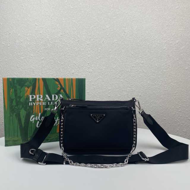 1BH168 Prada 23