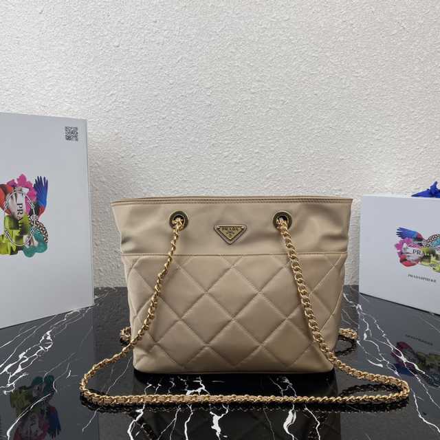 1BD625 Prada 30