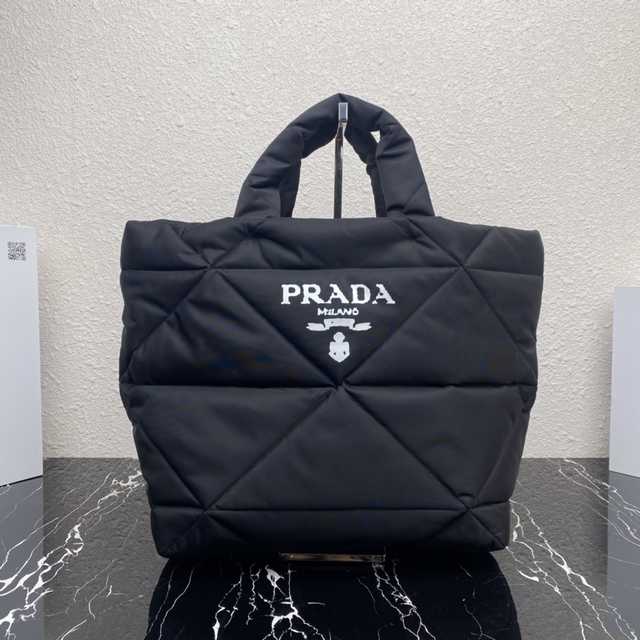 2VG082 Prada 40