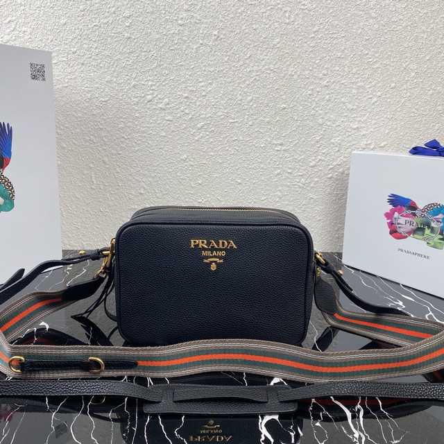 1BH082 Prada 22
