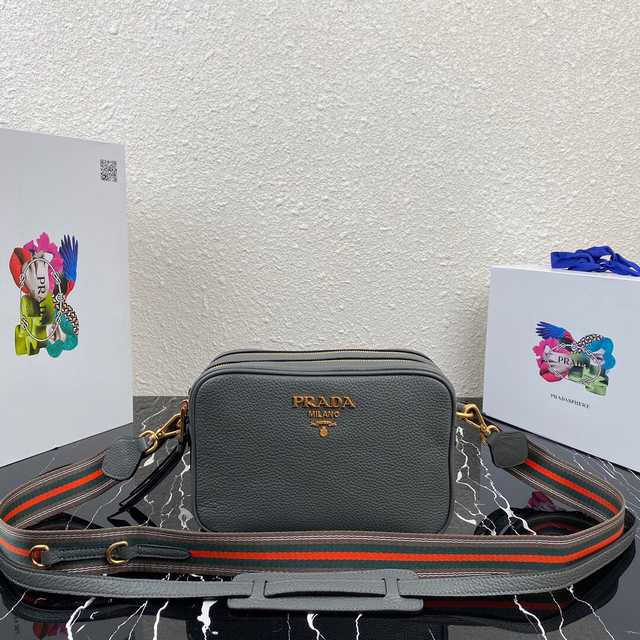 1BH082 Prada 22