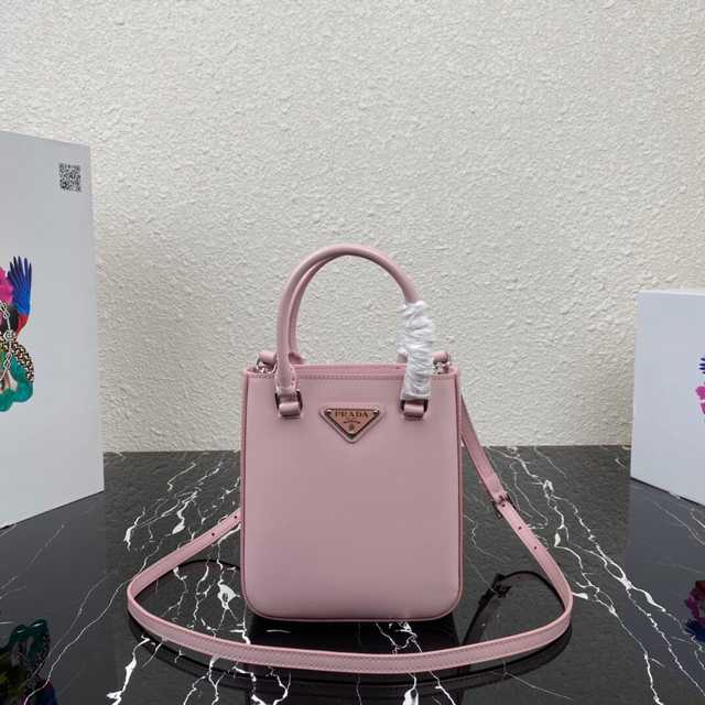1BA331 Prada 17