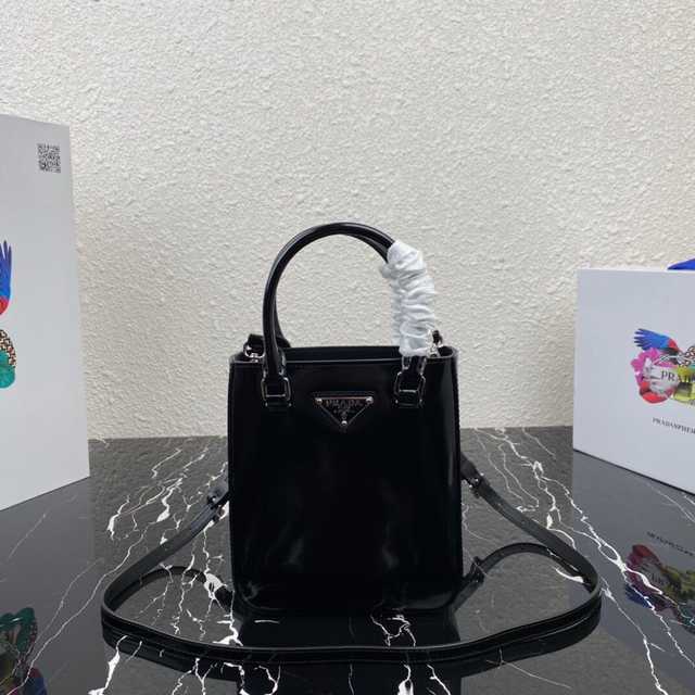 1BA331 Prada 17