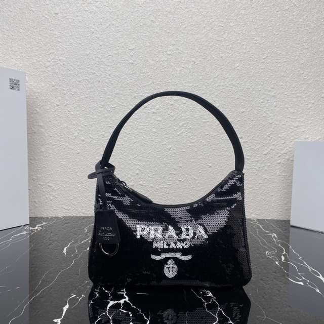 1NE515 Prada 22