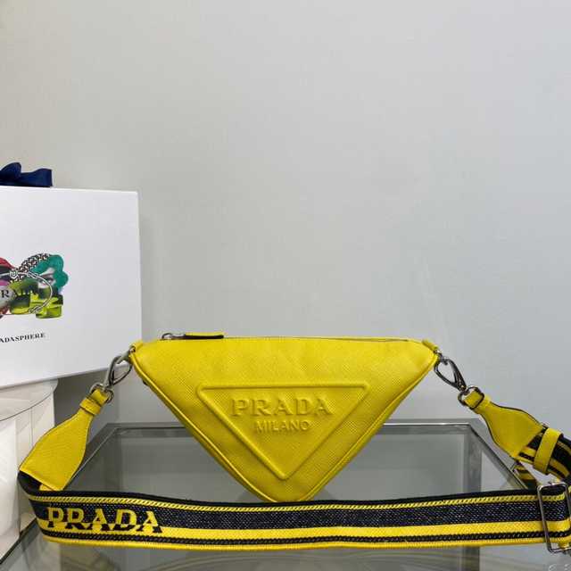 2VH155 Prada 28