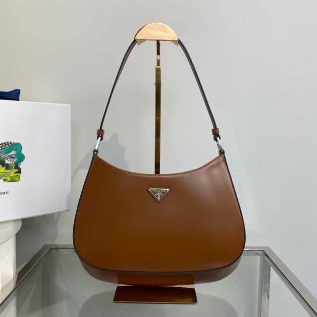 1BC499 Prada 27