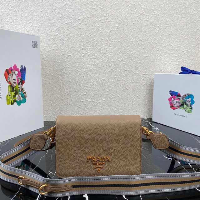 1BD102 Prada 20