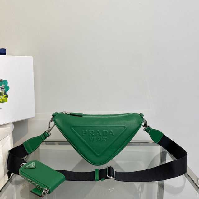 1BH190 Prada 26