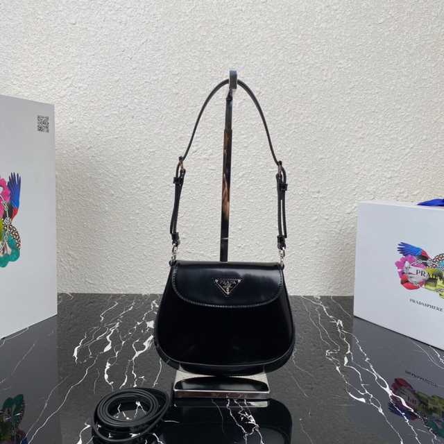 1BH188 Prada 17