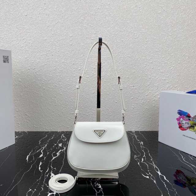 1BH188 Prada 17