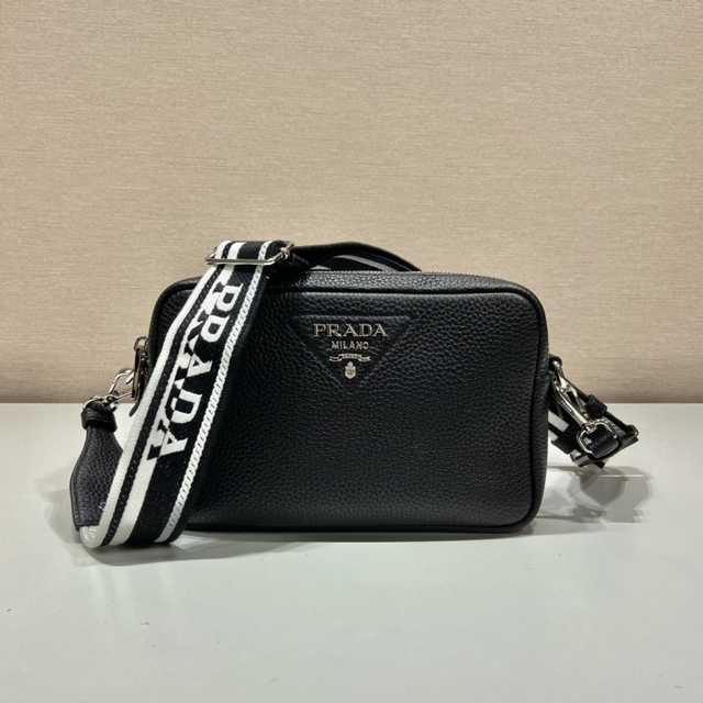 1BD082 Prada 22